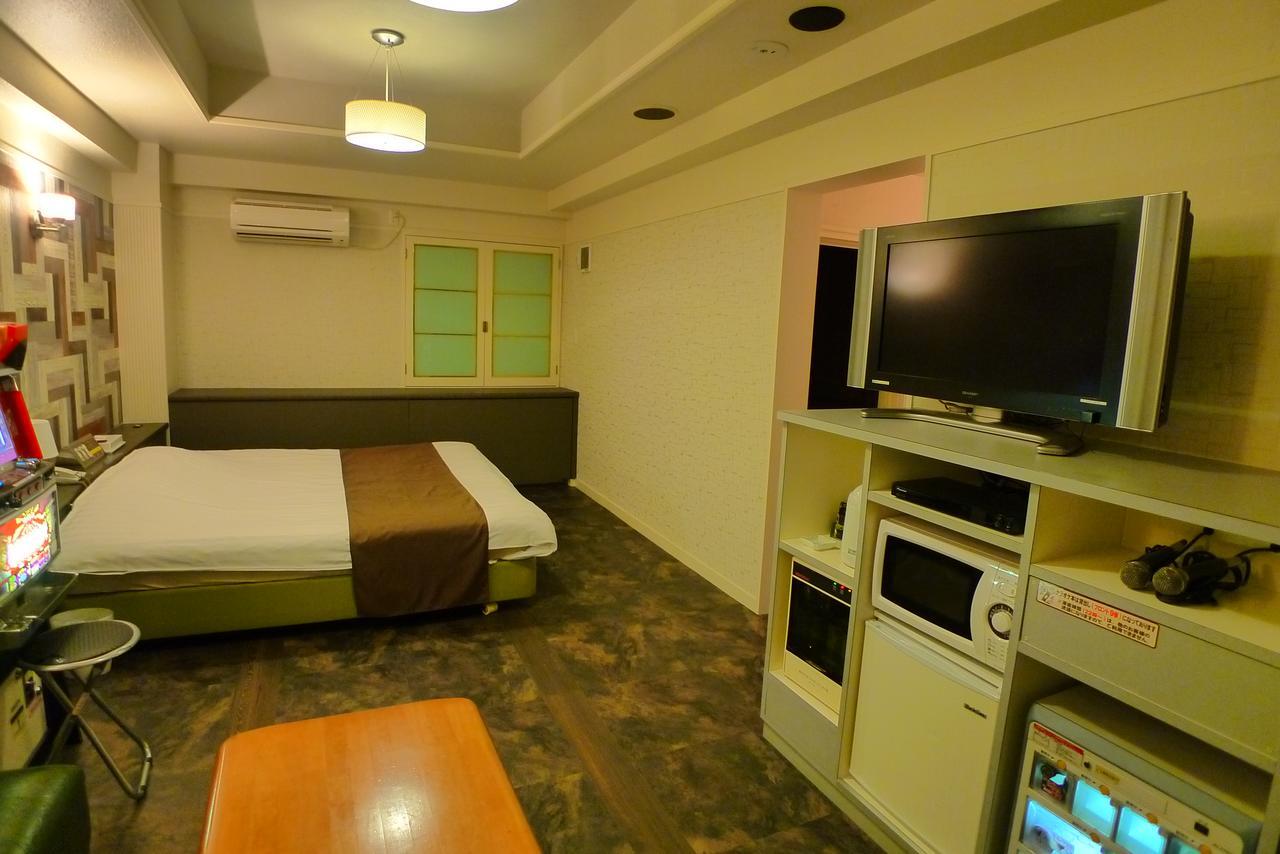 Hotel Golf III Atsugi (Adults Only) Eksteriør bilde